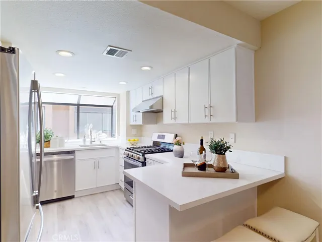 105 S Marguerita Avenue C, Alhambra, California 91801
