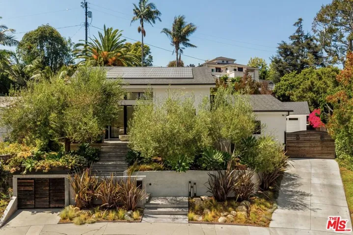 3526 Stoner Avenue, Los Angeles, California 90066