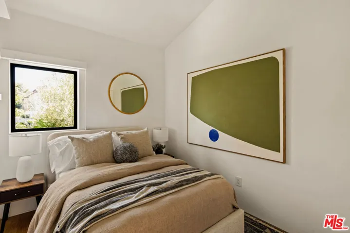 3526 Stoner Avenue, Los Angeles, California 90066