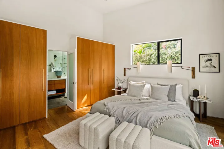 3526 Stoner Avenue, Los Angeles, California 90066
