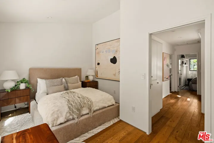 3526 Stoner Avenue, Los Angeles, California 90066