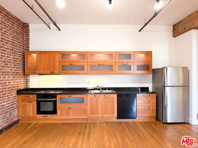 215 S Santa Fe Avenue 4, Los Angeles, California 90012
