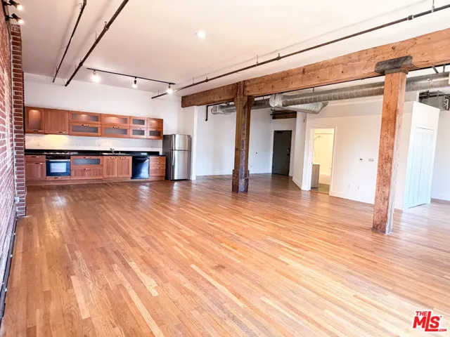 215 S Santa Fe Avenue 4, Los Angeles, California 90012