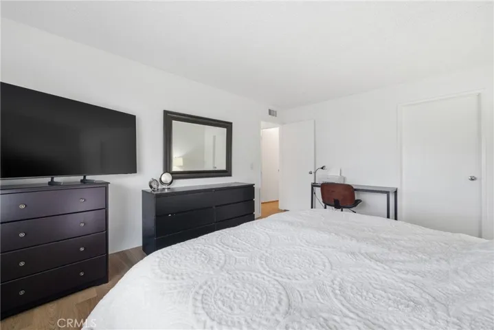 Alternate angle showcasing room size and layout.
