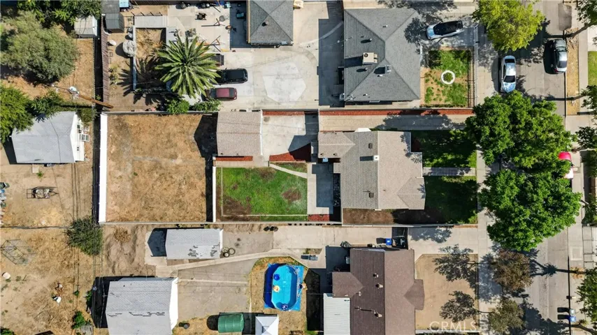 2549 N Lugo, San Bernardino, California 92404