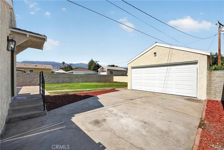 2549 N Lugo, San Bernardino, California 92404