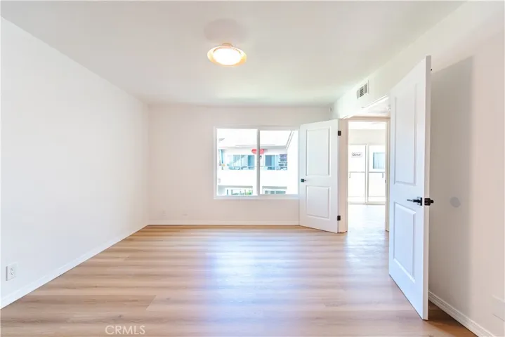 21951 Rimhurst Drive 202, Lake Forest, California 92630