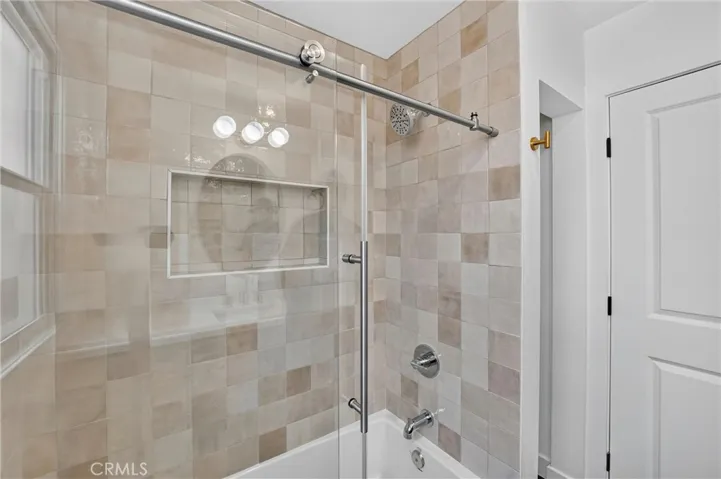 2741 Gale Avenue, Long Beach, California 90810