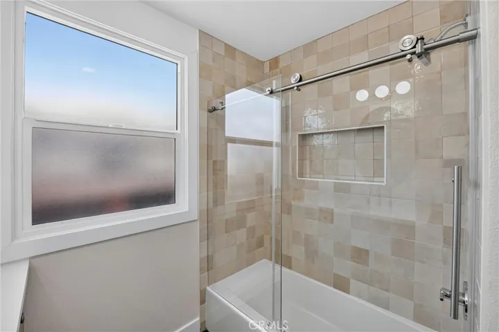 2741 Gale Avenue, Long Beach, California 90810