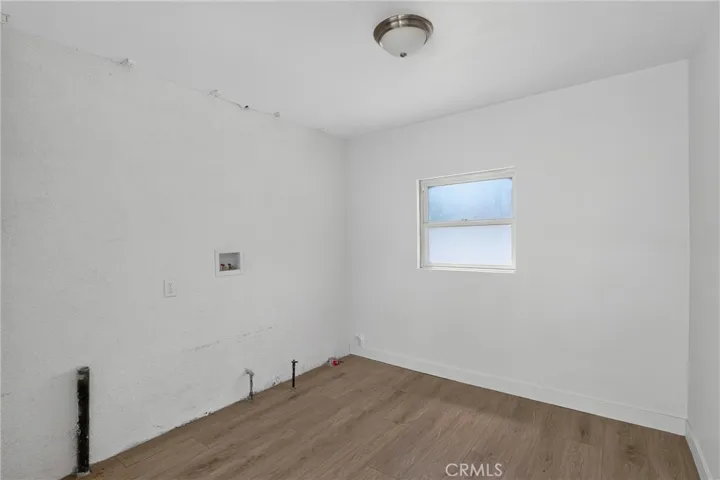 2741 Gale Avenue, Long Beach, California 90810