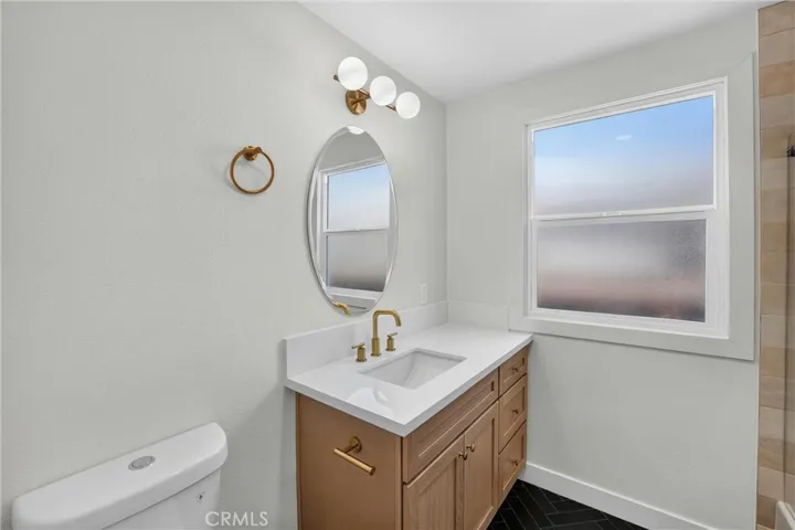 2741 Gale Avenue, Long Beach, California 90810