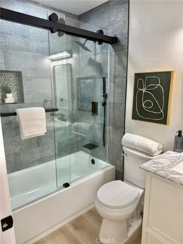 27181 Cedros, Mission Viejo, California 92692