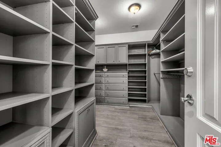 928 Harbor Crossing Lane, Los Angeles, California 90292