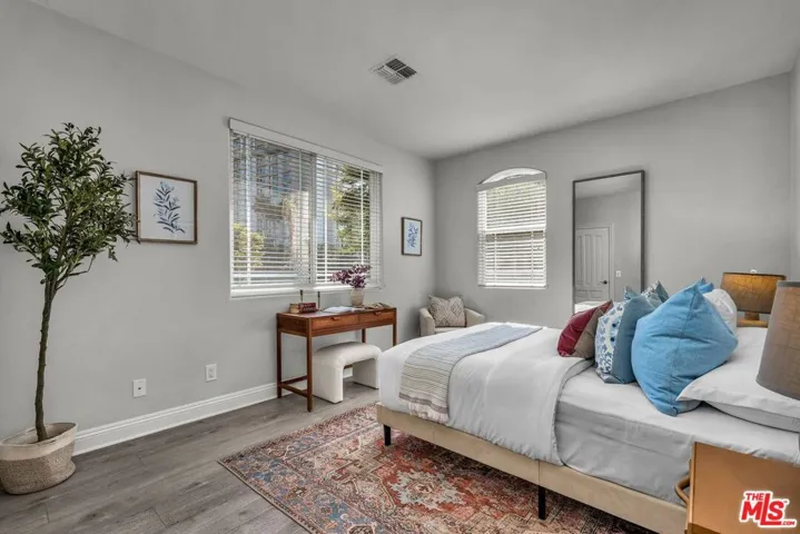 928 Harbor Crossing Lane, Los Angeles, California 90292