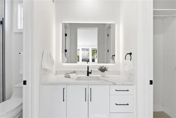 bath for guest bedroom 3