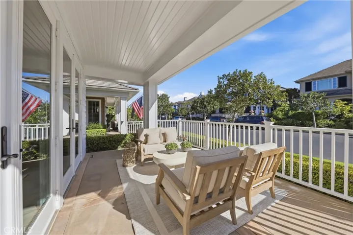 30 Long Bay, Newport Beach, California 92660