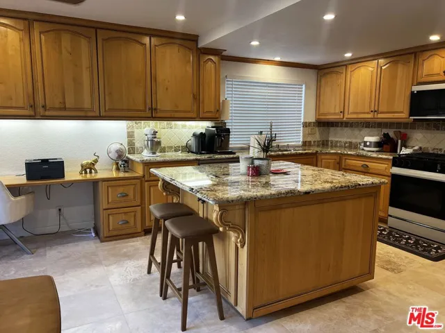 7825 Seaglen Drive 34, Huntington Beach, California 92648