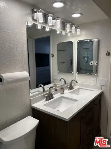 7825 Seaglen Drive 34, Huntington Beach, California 92648