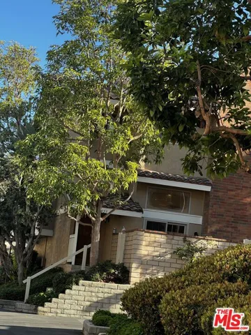 7825 Seaglen Drive 34, Huntington Beach, California 92648