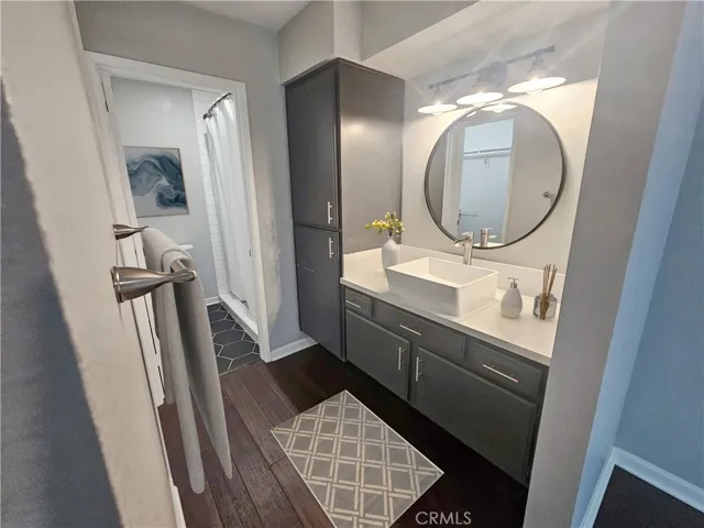 Virtually Staged