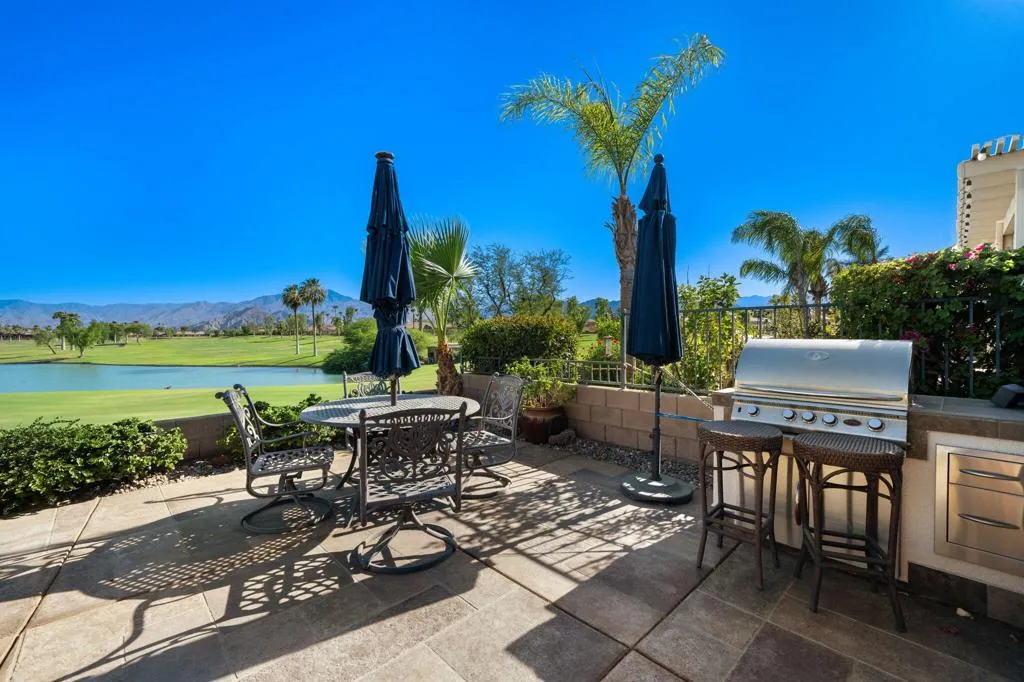 31-web-or-mls-CCBethpage_OPMG_0626_031