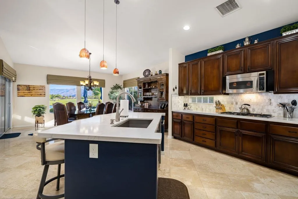 48-web-or-mls-CCBethpage_OPMG_0626_048
