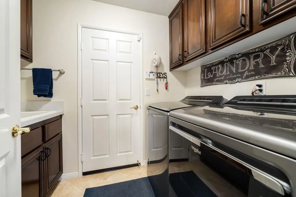 49-web-or-mls-CCBethpage_OPMG_0626_049