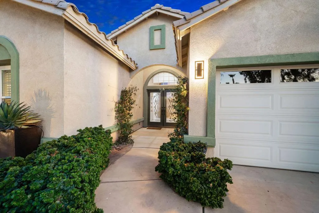 70-web-or-mls-CCBethpage_OPMG_0626_070