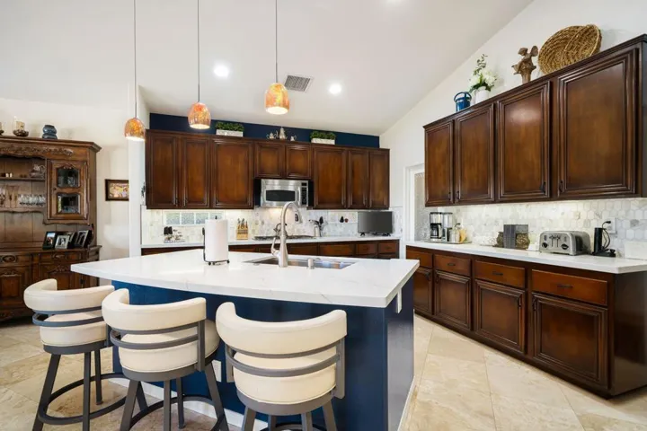 46-web-or-mls-CCBethpage_OPMG_0626_046