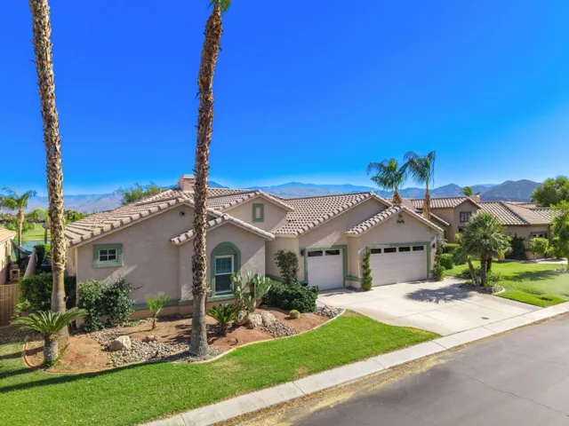 4-web-or-mls-CCBethpage_OPMG_0626_004
