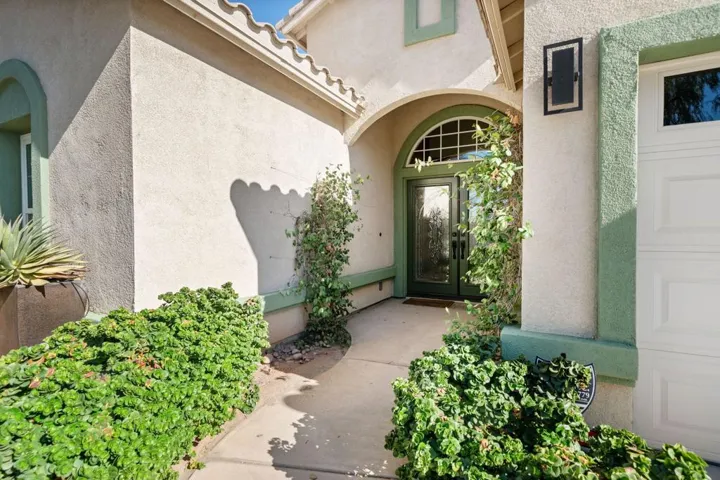 18-web-or-mls-CCBethpage_OPMG_0626_018