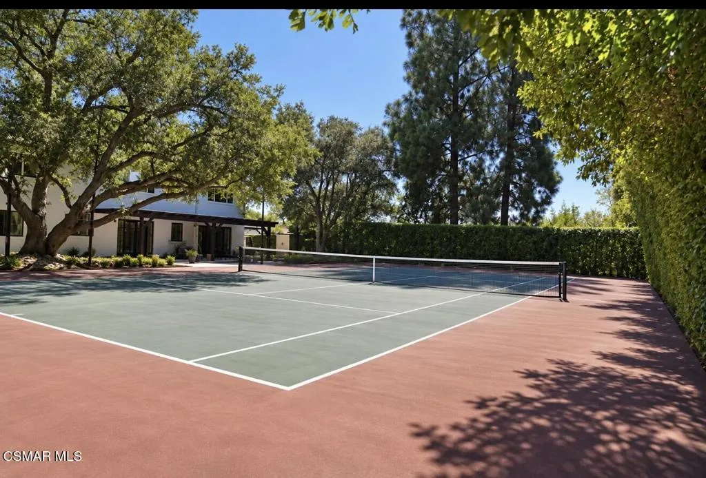 Tennis court 1
