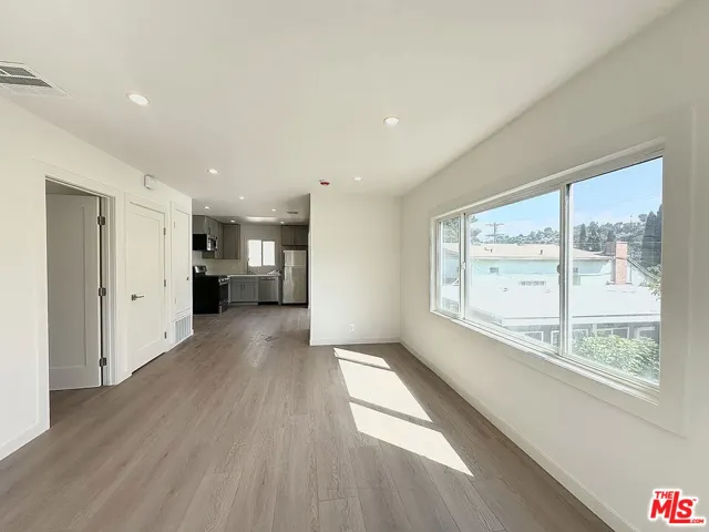 1405 Talmadge Street #3, Los Angeles, California 90027