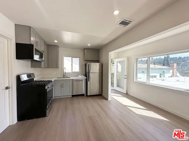 1405 Talmadge Street #3, Los Angeles, California 90027