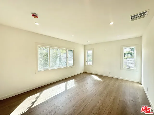 1405 Talmadge Street #3, Los Angeles, California 90027