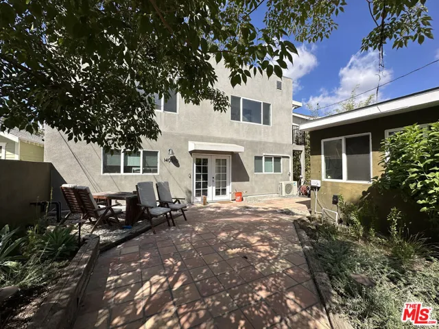 1405 Talmadge Street #3, Los Angeles, California 90027