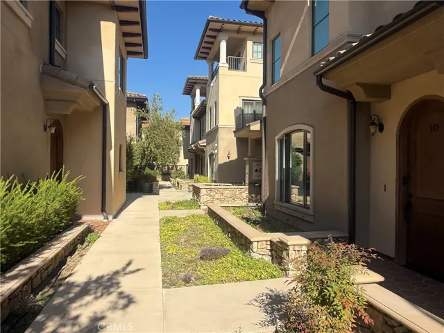 158 S Sierra Madre, Pasadena, California 91107