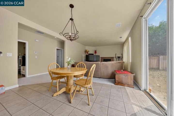 1816 Crown Peak Way, Antioch, California 94531