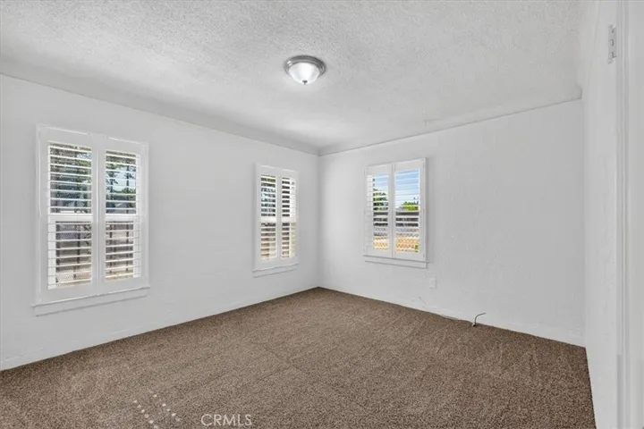 256 N Sierra Vista, Fresno, California 93702