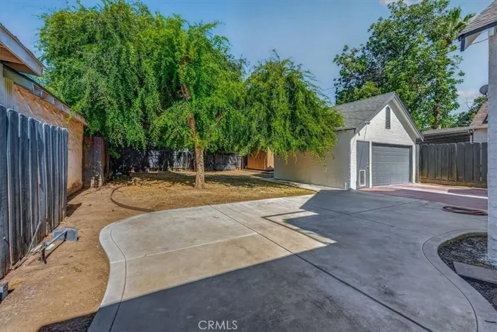 256 N Sierra Vista, Fresno, California 93702