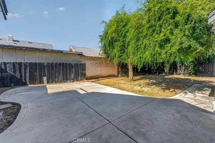 256 N Sierra Vista, Fresno, California 93702