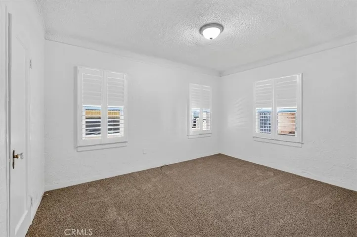 256 N Sierra Vista, Fresno, California 93702