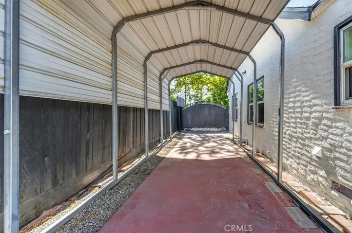 256 N Sierra Vista, Fresno, California 93702