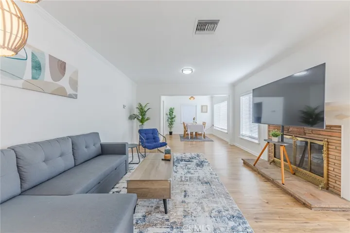 768 W H, Ontario, California 91762