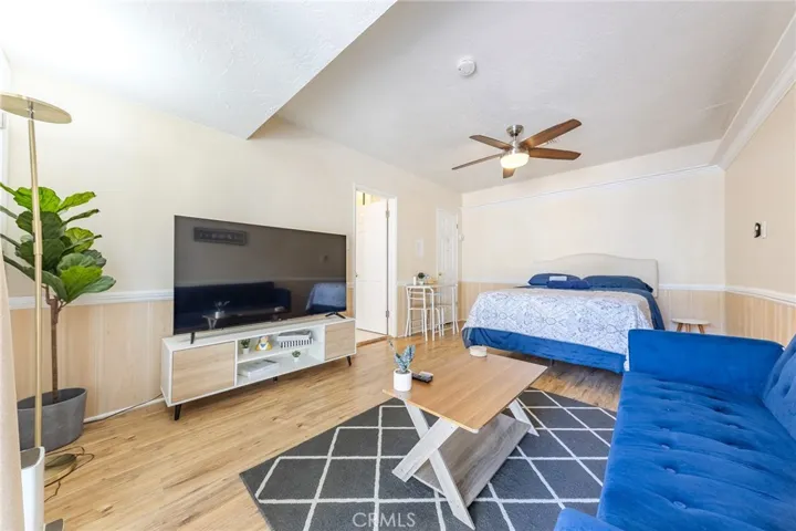 768 W H, Ontario, California 91762