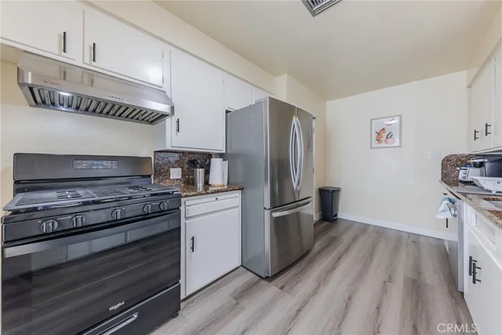 768 W H, Ontario, California 91762
