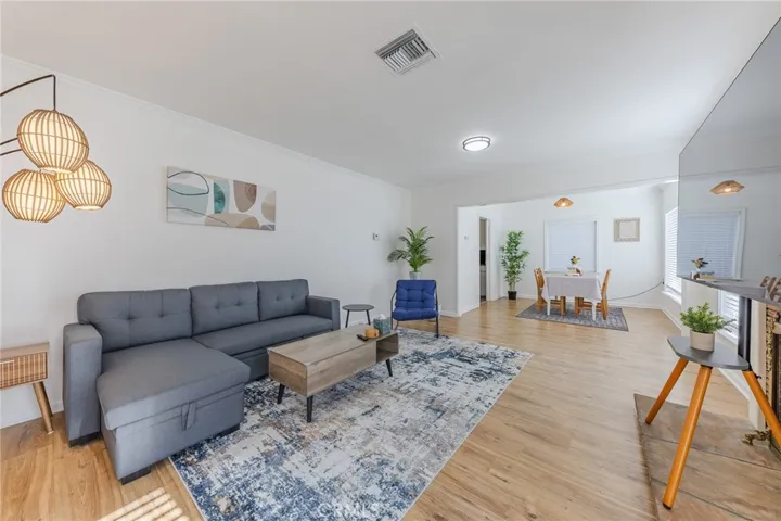 768 W H, Ontario, California 91762