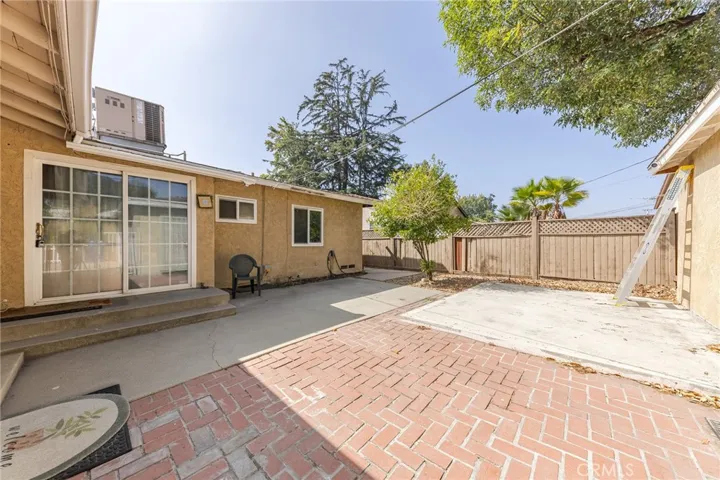768 W H, Ontario, California 91762