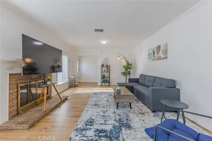 768 W H, Ontario, California 91762