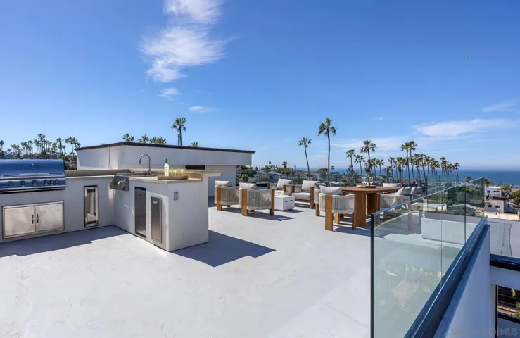4386 Newport Ave, San Diego, California 92107